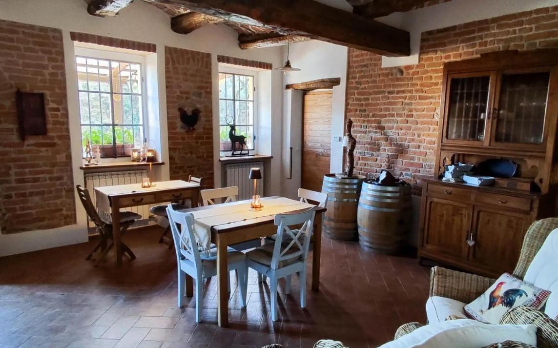 La Casa In Collina Bed & Breakfast Cinzano Dış mekan fotoğraf