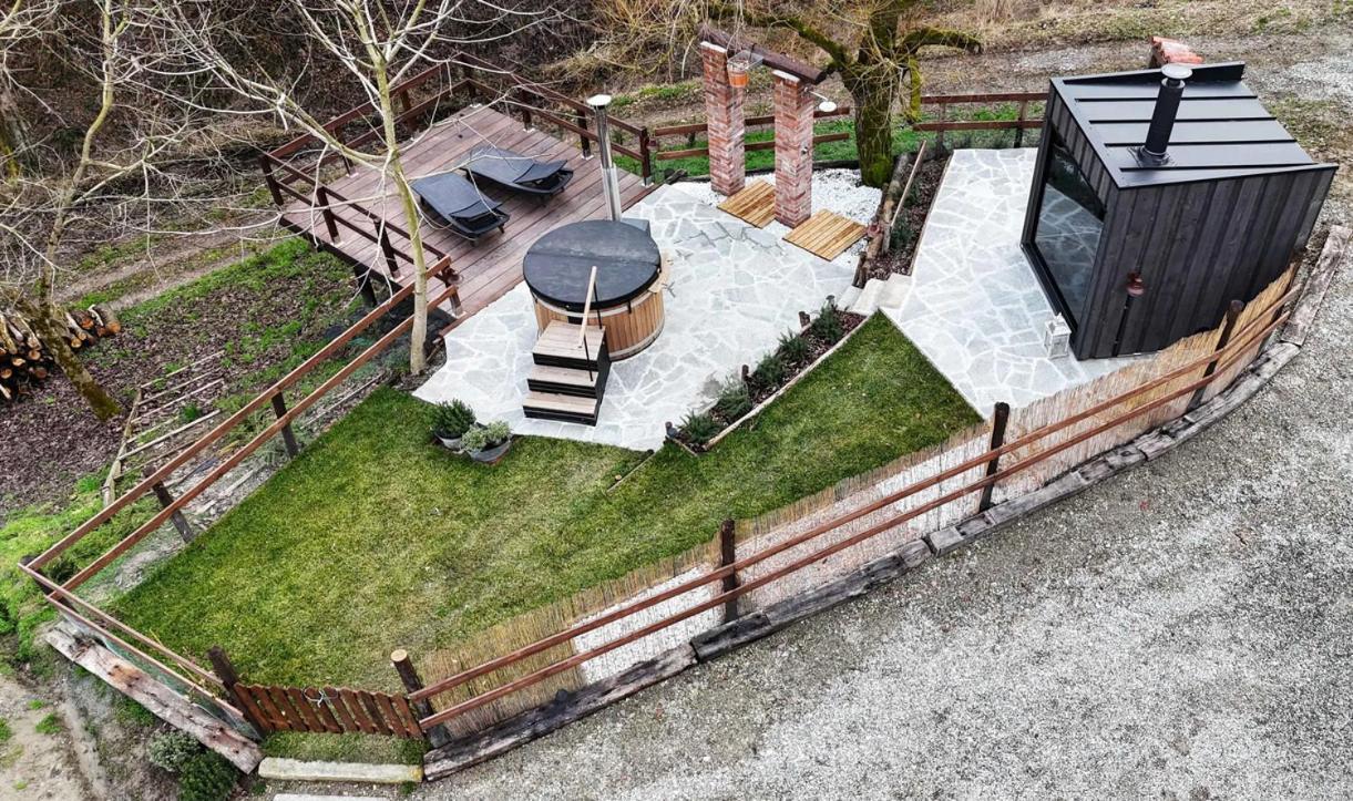 La Casa In Collina Bed & Breakfast Cinzano Dış mekan fotoğraf
